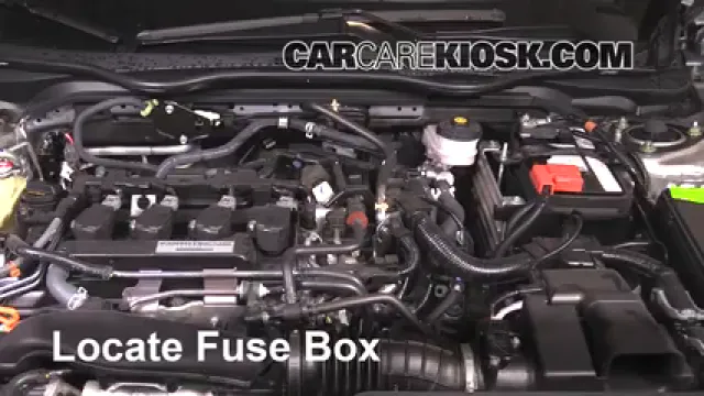 2018 Honda Civic LX 2.0L 4 Cyl. Hatchback Fusible (moteur) Contrôle